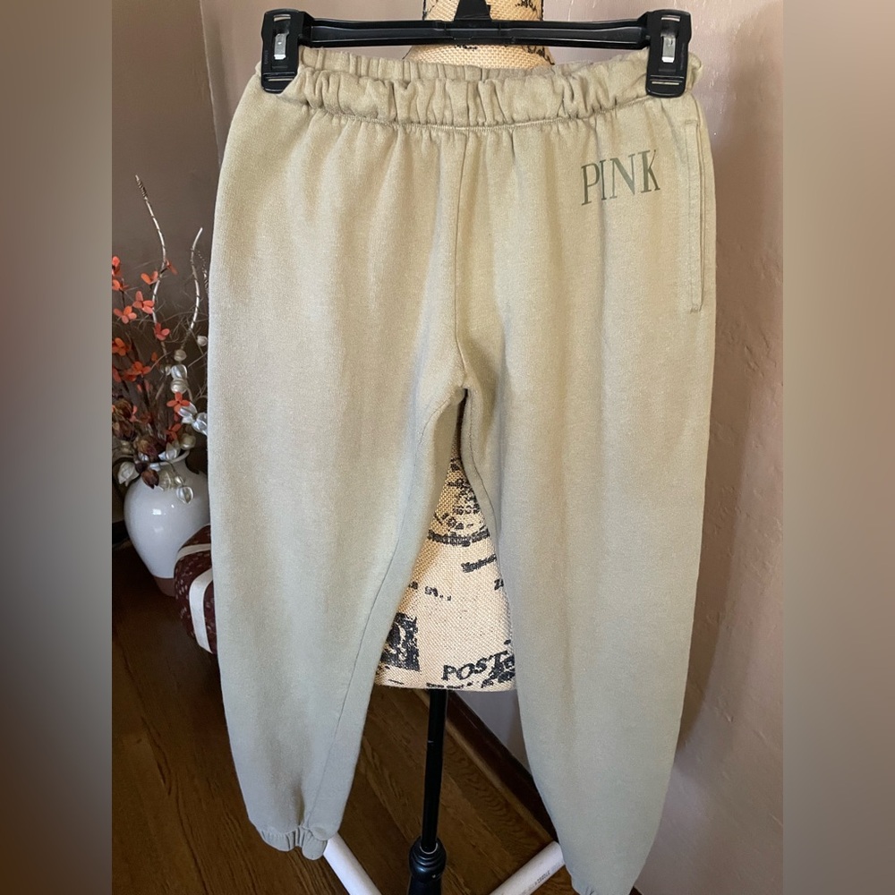 PINK Victoria's Secret Olive Sweatpants XS elastic waist and ankle EUC